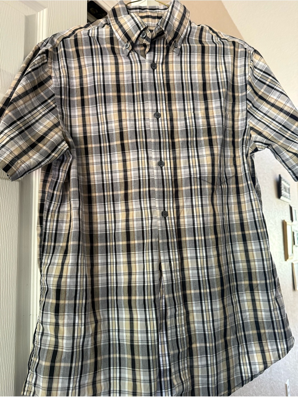 Merona Short-Sleeve Plaid Button-Down Shirt in Black, White & Tan